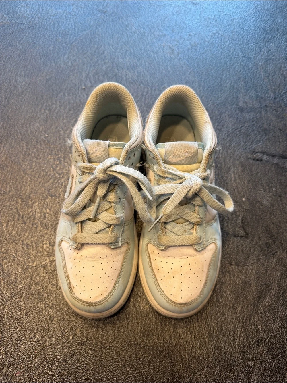 Nike Kids' Low-Top Sneakers in Light Blue and White size 2.5Y